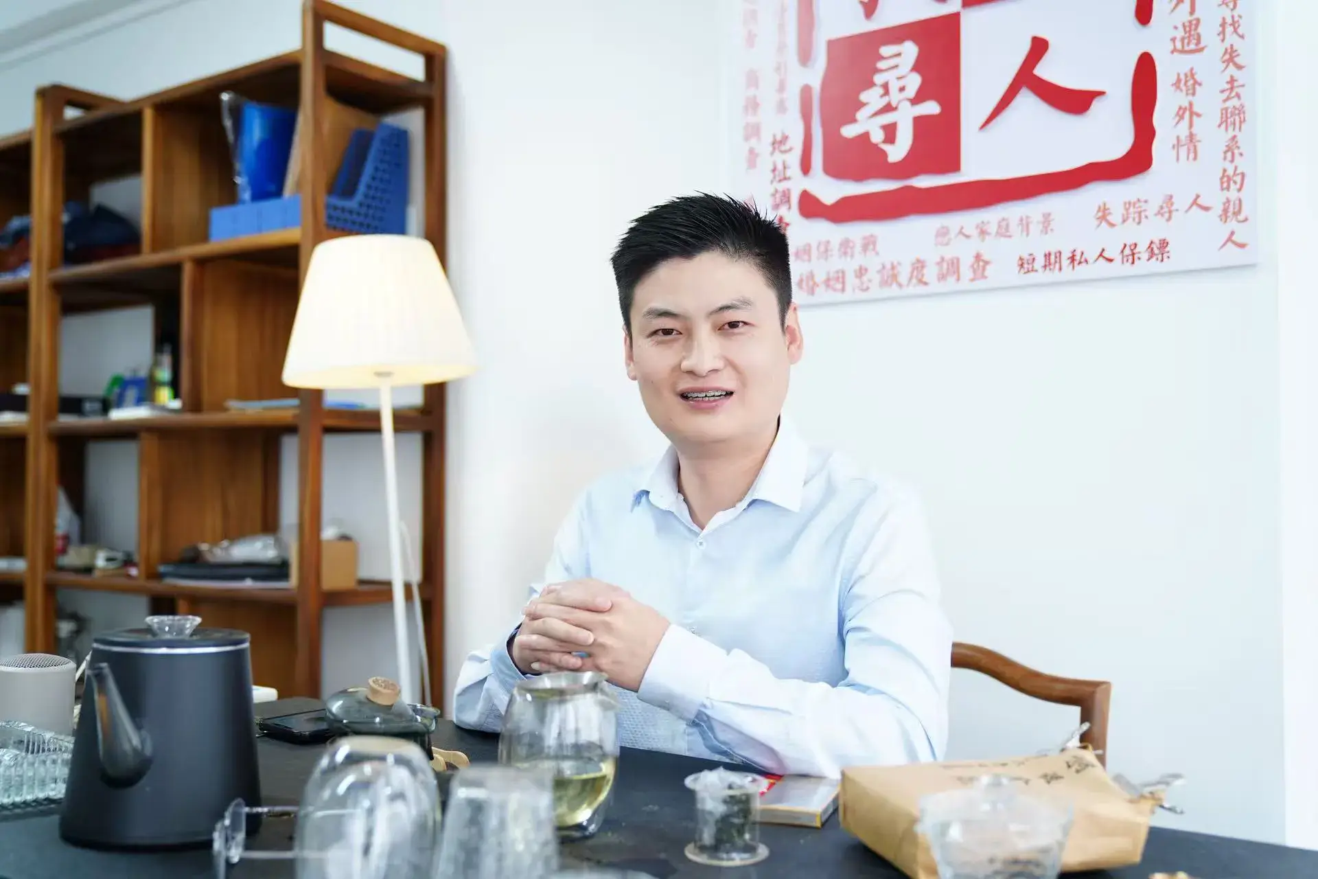 深圳名探12年正规实地调查办公环境