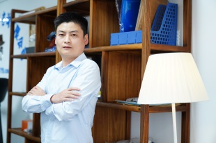 侦探调查员吴探长